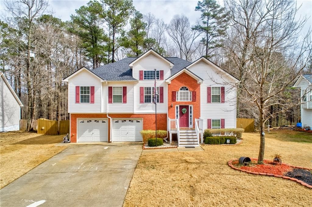 4 bedroom, 3 bathroom, 2,200 sq ft single family residence sold at 312 Legend Creek Terrace, Douglasville, GA 30134