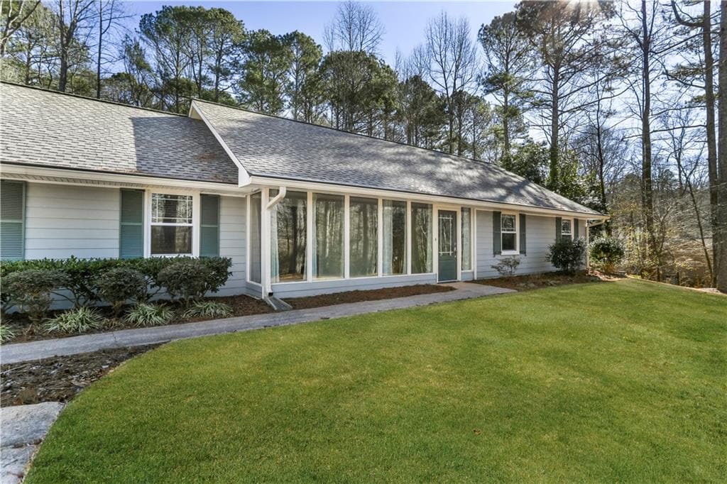 6328 Valley Stream Drive, Cumming, GA 30040 — most recent listing photo