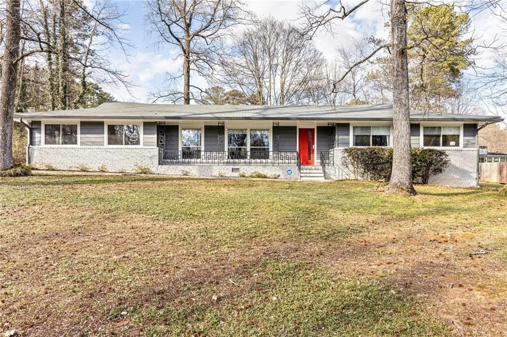 4 bedroom, 3 bathroom, 2,066 sq ft single family residence sold at 471 Rebecca Lane, Smyrna, GA 30082