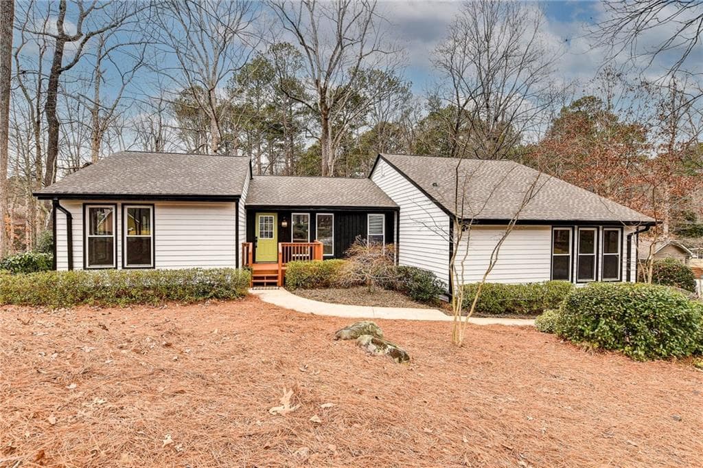 5266 Weatherwood Trace, Marietta, GA 30068 — most recent listing photo