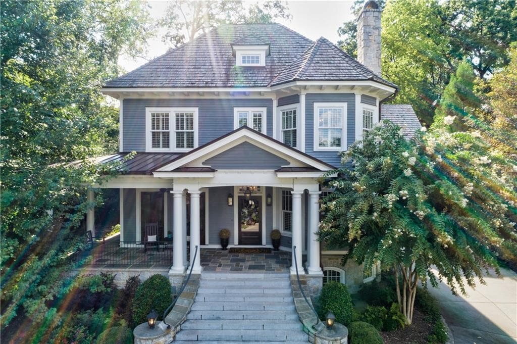 5 bedroom, 6 bathroom, 6,657 sq ft single family residence sold at 2524 Forrest Way, Atlanta, GA 30305