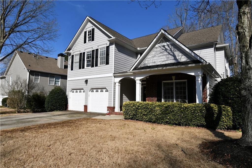 5 bedroom, 5 bathroom, 4,077 sq ft single family residence sold at 2812 Stillwater Park Drive, Marietta, GA 30066