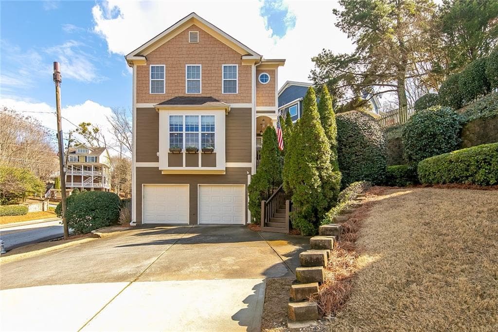 4 bedroom, 4 bathroom, 2,037 sq ft single family residence sold at 1910 Marietta Road, Atlanta, GA 30318