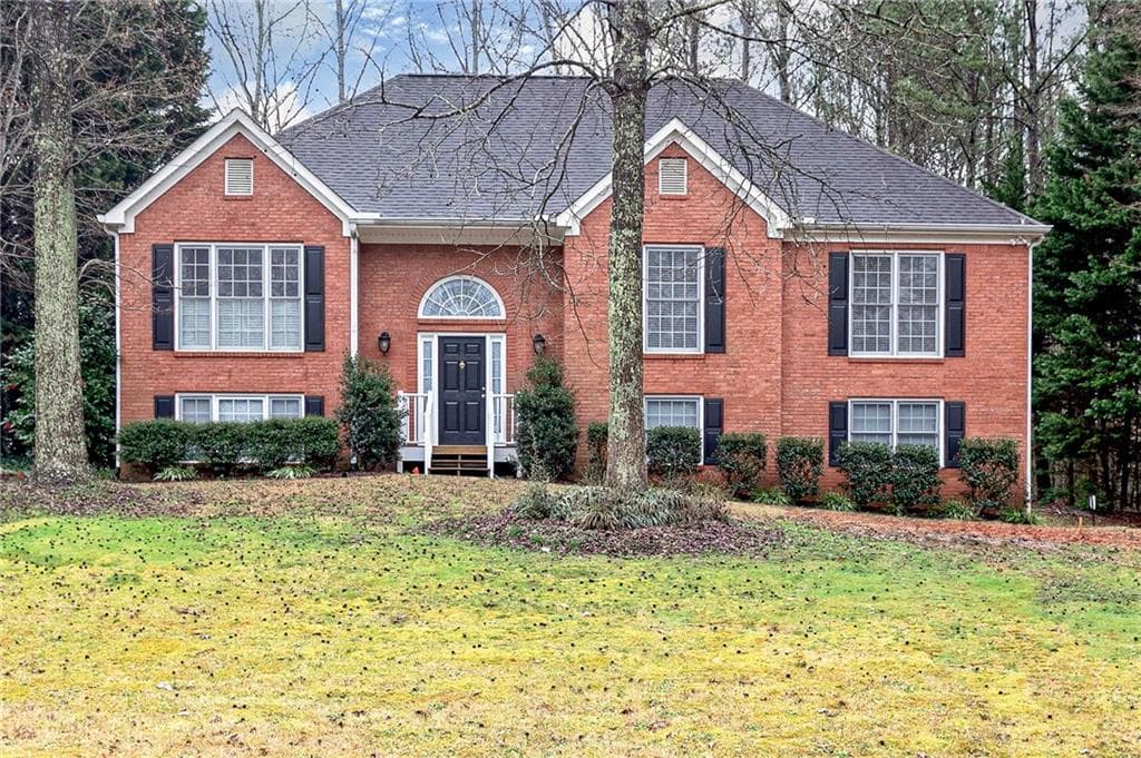 3 bedroom, 2 bathroom, 1,663 sq ft single family residence sold at 210 Camden Knoll, Dallas, GA 30157