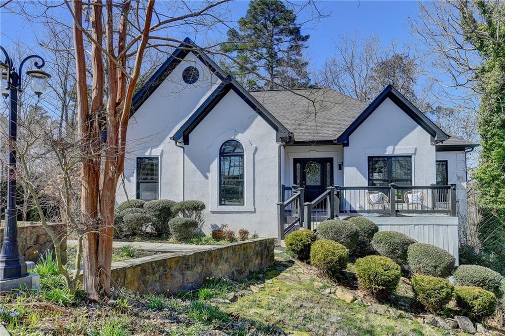 4 bedroom, 3 bathroom, 2,774 sq ft single family residence sold at 2105 Habersham Marina Road, Cumming, GA 30041