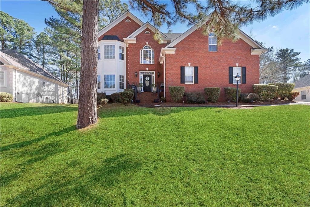 4 bedroom, 3 bathroom, 2,723 sq ft single family residence sold at 3240 Thorneridge Trail, Douglasville, GA 30135