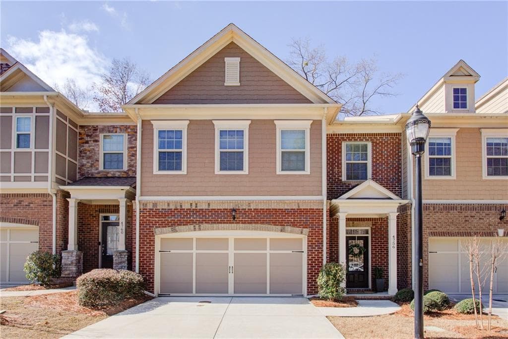 3 bedroom, 4 bathroom, 2,512 sq ft townhouse sold at 4756 Blue Elm Lane 4, Smyrna, GA 30080