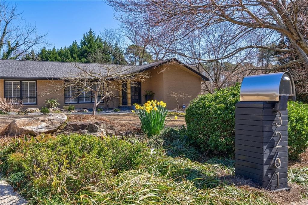 4 bedroom, 3 bathroom, 2,227 sq ft single family residence sold at 3261 Hidden Acres Drive, Atlanta, GA 30340