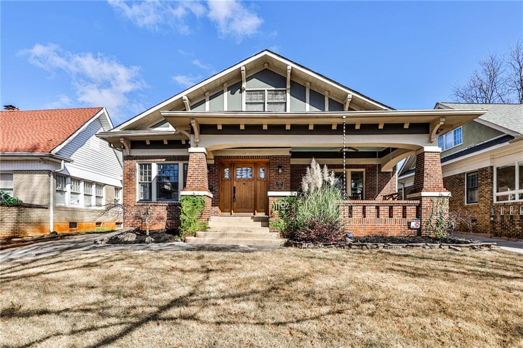 3 bedroom, 4 bathroom, 3,000 sq ft single family residence sold at 1102 Saint Augustine Place, Atlanta, GA 30306