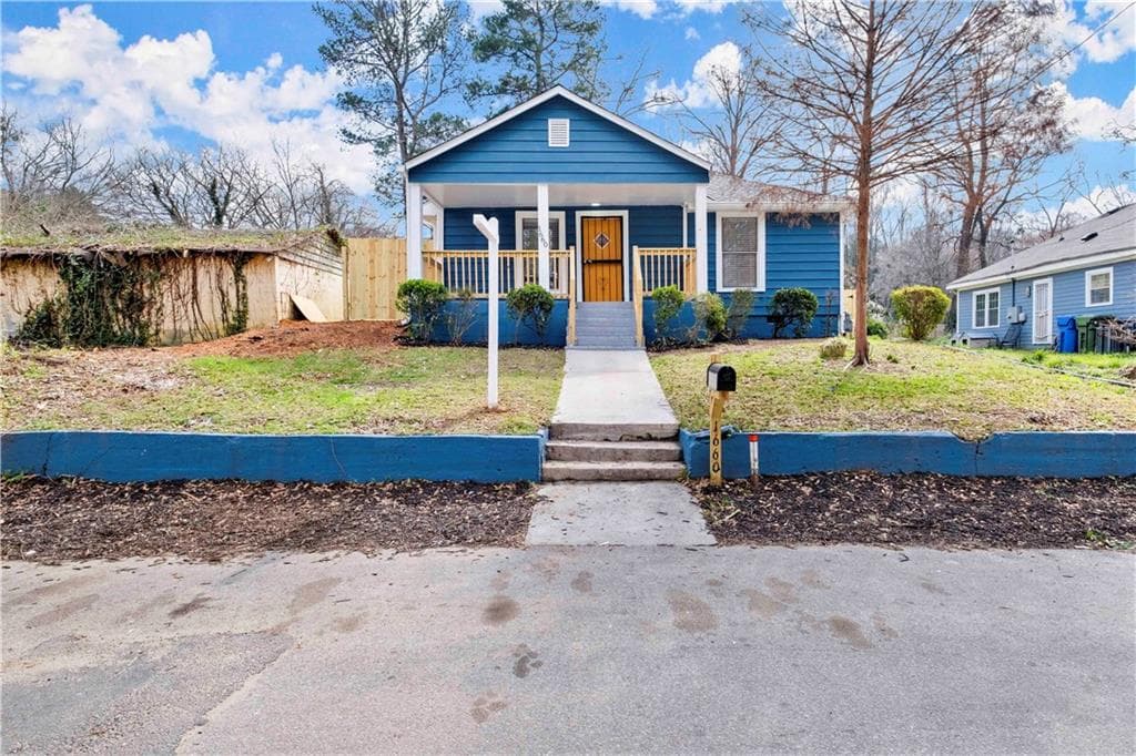 4 bedroom, 2 bathroom, 1,140 sq ft single family residence sold at 1660 Thoms Drive, Atlanta, GA 30318