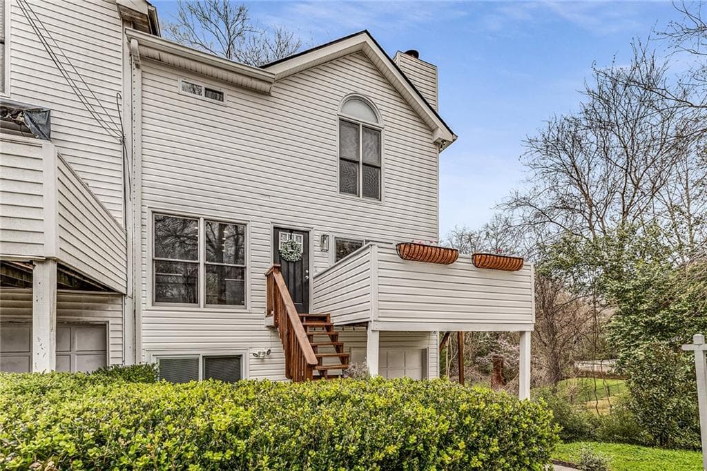 2 bedroom, 2 bathroom, 1,330 sq ft townhouse sold at 826 Frederica Street, Atlanta, GA 30306