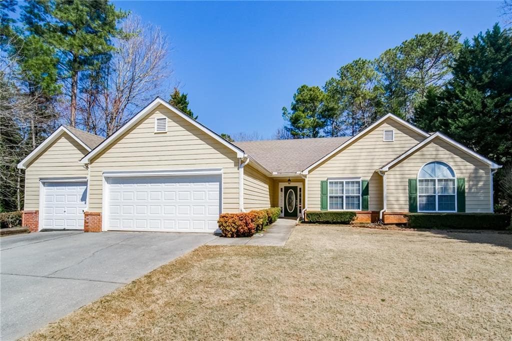 3 bedroom, 2 bathroom, 1,847 sq ft single family residence sold at 328 Allatoona Shores Drive, Canton, GA 30114