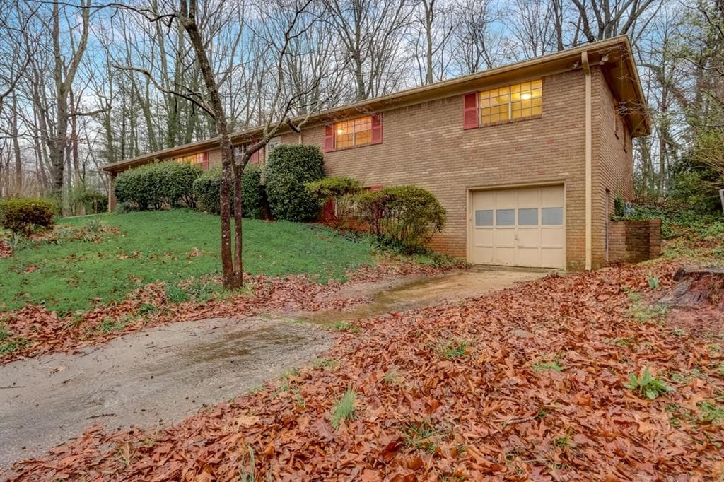 1770 Starlight Drive, Marietta, GA 30062 — most recent listing photo