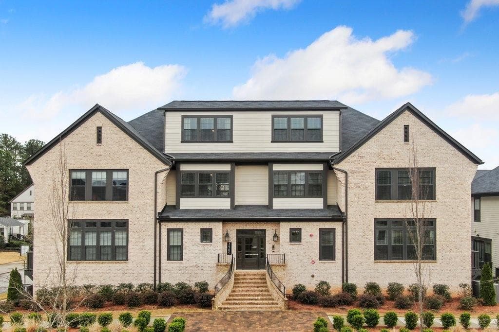 3905 Danube Lane 217, Atlanta, GA 30339 — most recent listing photo