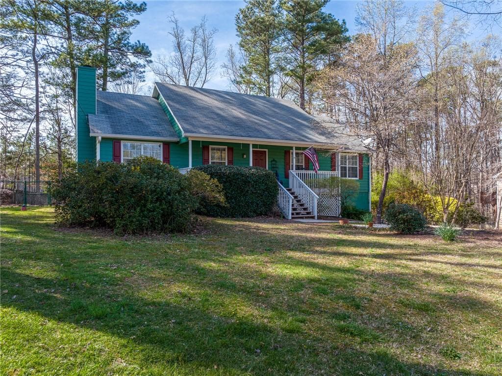 3 bedroom, 2 bathroom, 2,268 sq ft single family residence sold at 506 Woodland Trace, Woodstock, GA 30189