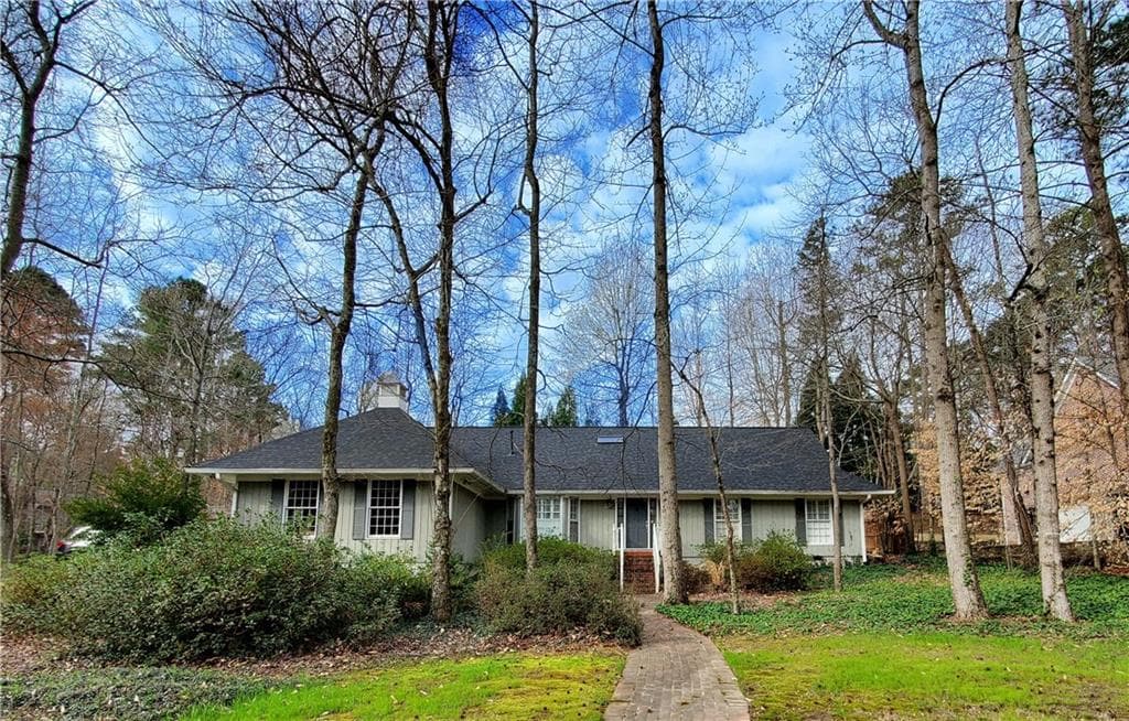 4 bedroom, 4 bathroom, 2,623 sq ft single family residence sold at 2722 Lansdowne Lane, Atlanta, GA 30339