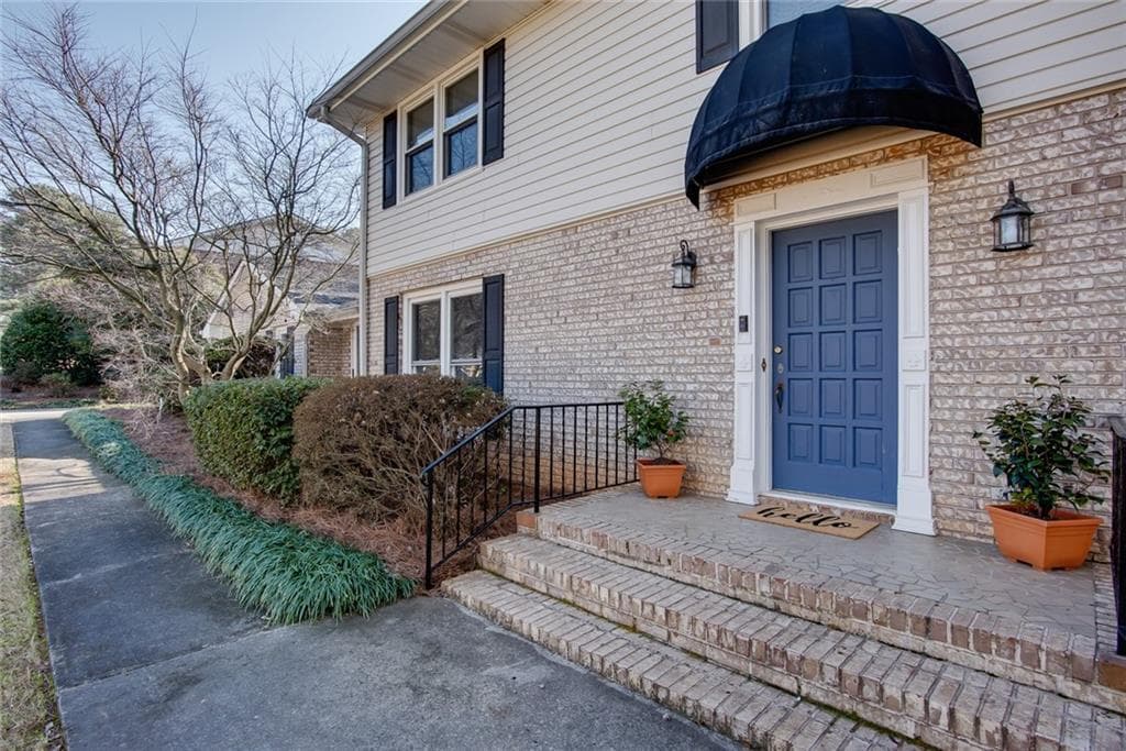 6 bedroom, 4 bathroom, 3,584 sq ft single family residence sold at 1901 Cedar Canyon Drive, Atlanta, GA 30345