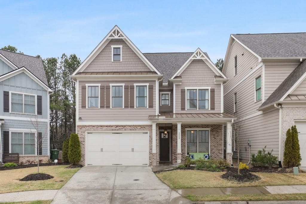 6 bedroom, 5 bathroom, 3,229 sq ft single family residence sold at 2003 Westside Boulevard, Atlanta, GA 30318