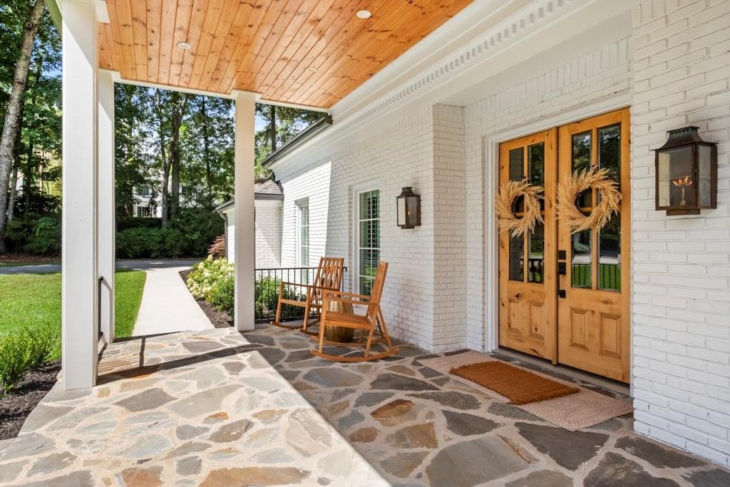 4 bedroom, 5 bathroom, 2,904 sq ft single family residence sold at 65 Barbara Lane, Atlanta, GA 30327