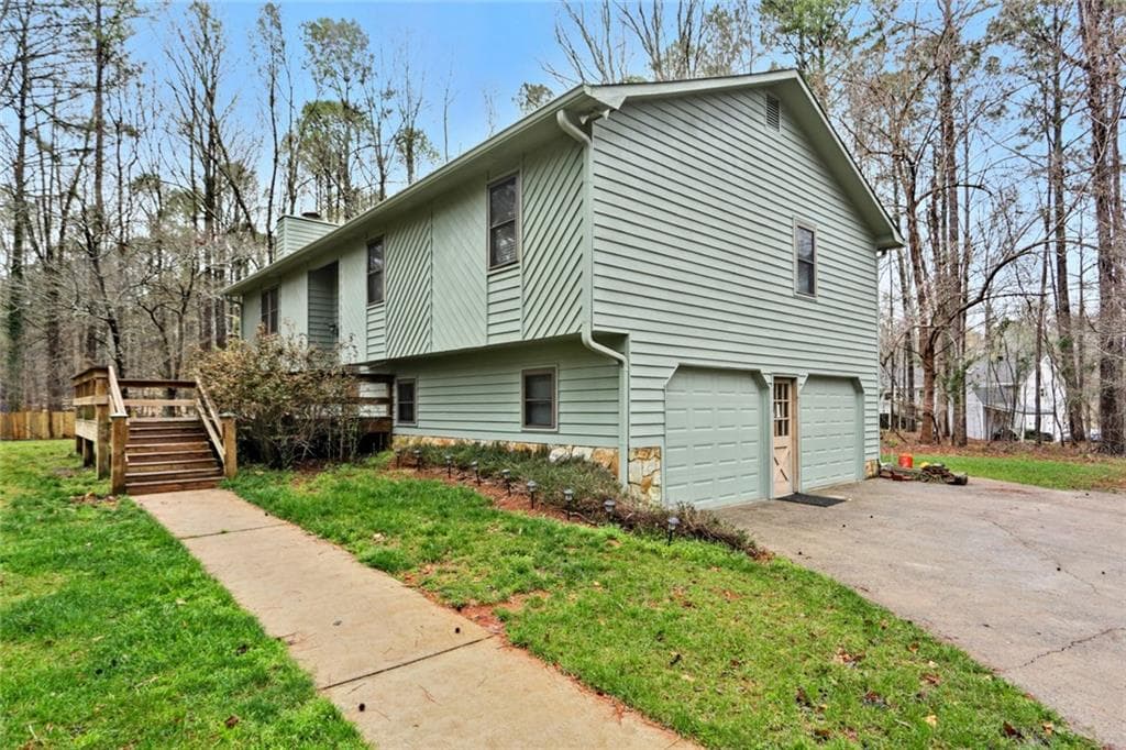 3 bedroom, 2 bathroom, 1,428 sq ft single family residence sold at 108 Emerald Cove Drive, Woodstock, GA 30189
