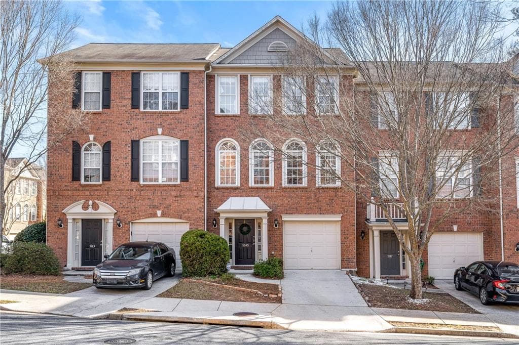 3 bedroom, 4 bathroom, 1,963 sq ft townhouse sold at 5145 Manerdale Drive 5, Atlanta, GA 30339