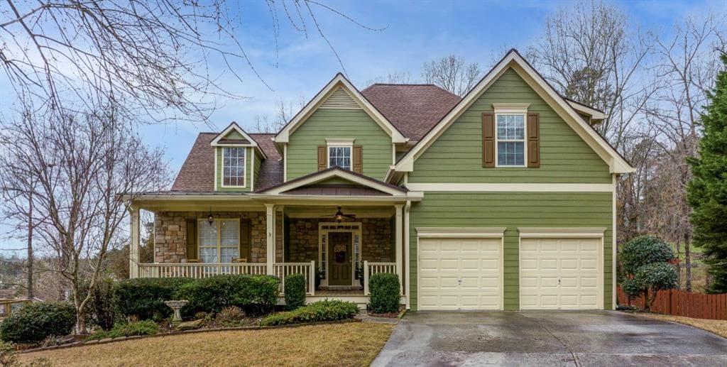 5 bedroom, 4 bathroom, 4,009 sq ft single family residence sold at 221 Woodview Lane, Woodstock, GA 30188
