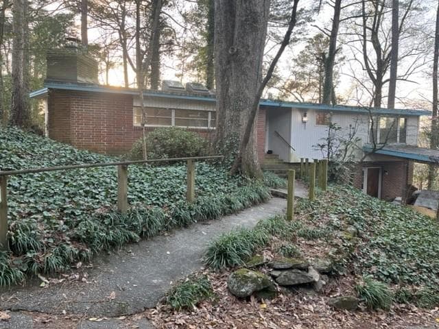 4 bedroom, 3 bathroom, 2,284 sq ft single family residence sold at 1506 Brook Valley Lane, Atlanta, GA 30324
