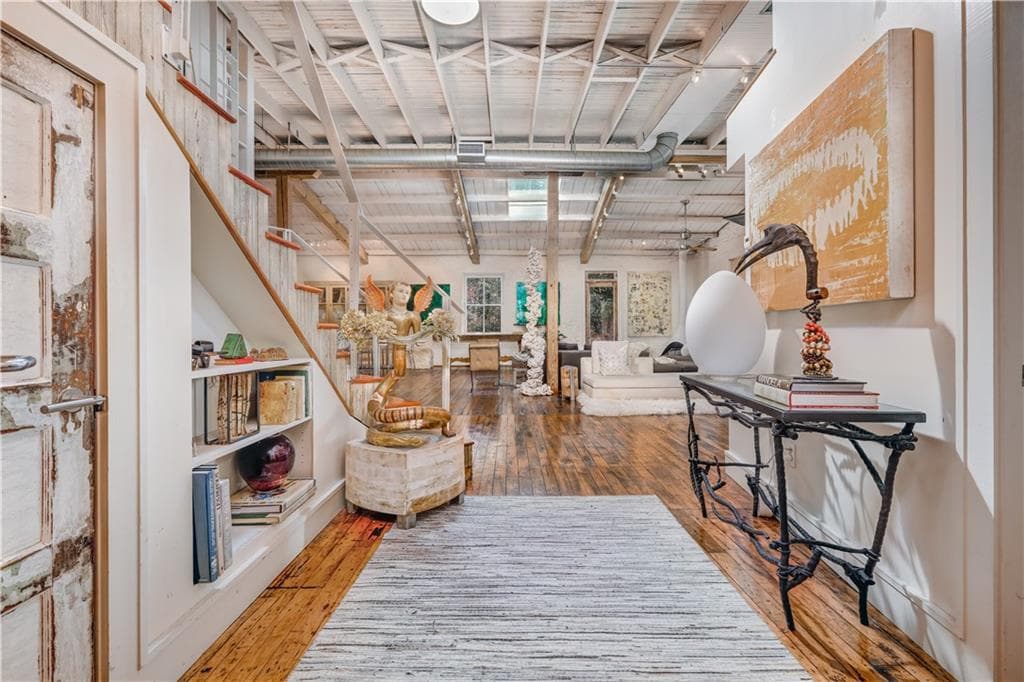 2 bedroom, 3 bathroom, 2,916 sq ft condominium sold at 500 Means Street P, Atlanta, GA 30318