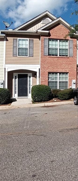 2942 Vining Ridge Terrace, Decatur, GA 30034 — most recent listing photo