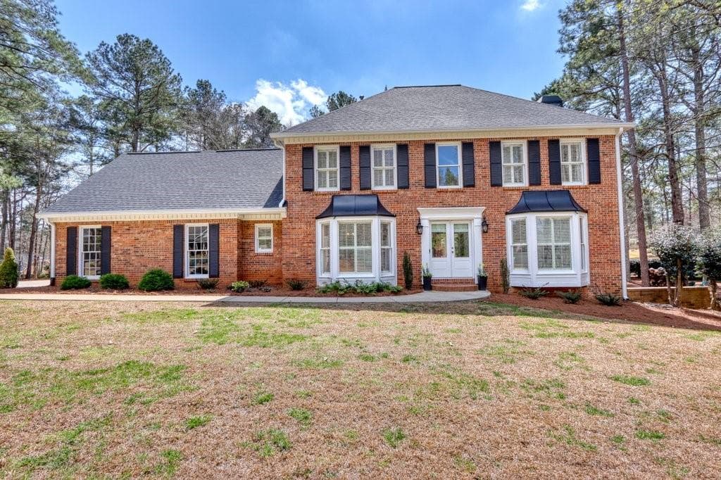 4 bedroom, 3 bathroom, 2,734 sq ft single family residence sold at 505 Saddle Crest Drive, Roswell, GA 30075