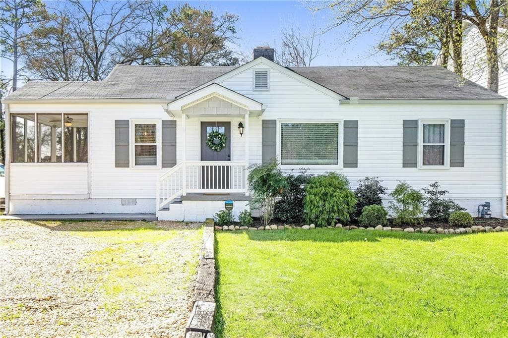 5 bedroom, 2 bathroom, 1,915 sq ft single family residence sold at 1935 Dresden Drive, Brookhaven, GA 30319