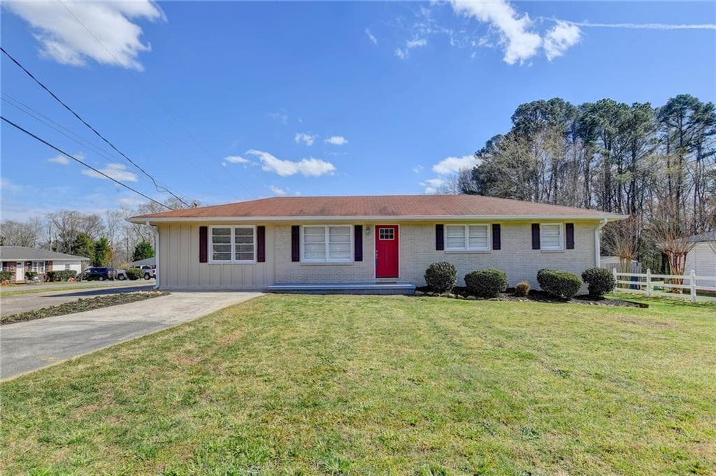 3 bedroom, 2 bathroom, 1,400 sq ft single family residence sold at 4539 Cheeley Drive, Sugar Hill, GA 30518