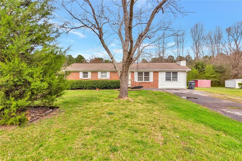 2981 Valley View Drive, Powder Springs, GA 30127 — most recent listing photo