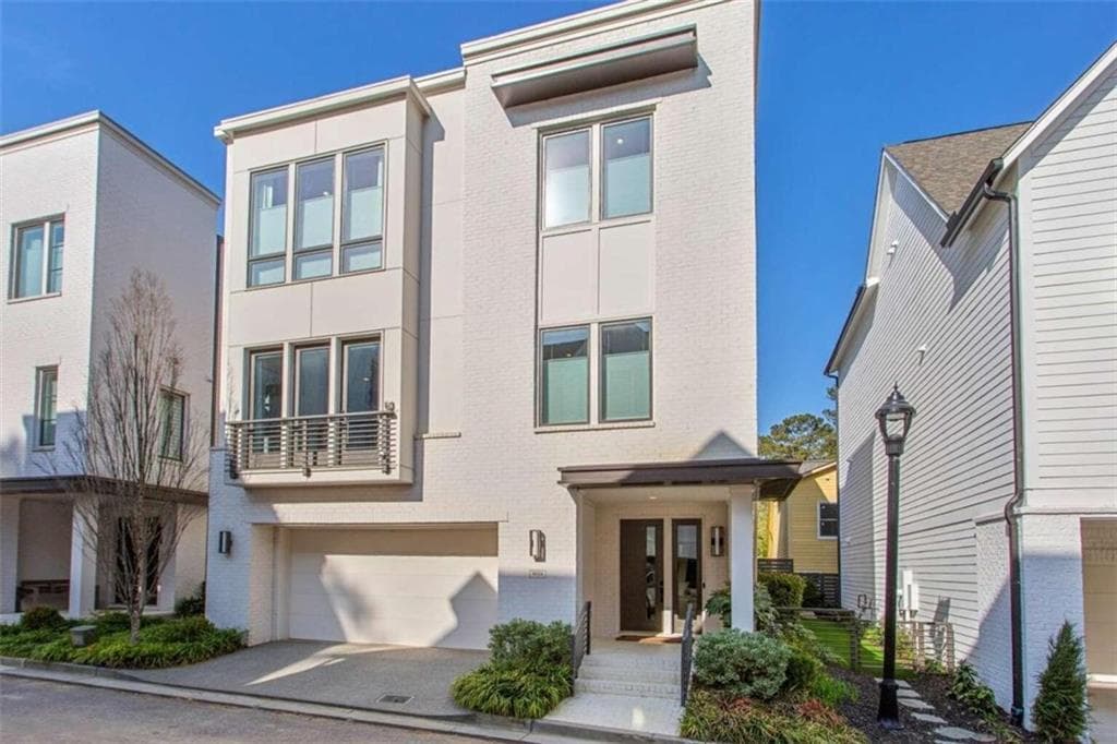 4 bedroom, 5 bathroom, 3,755 sq ft single family residence sold at 4024 Hazel Nut Lane, Atlanta, GA 30342