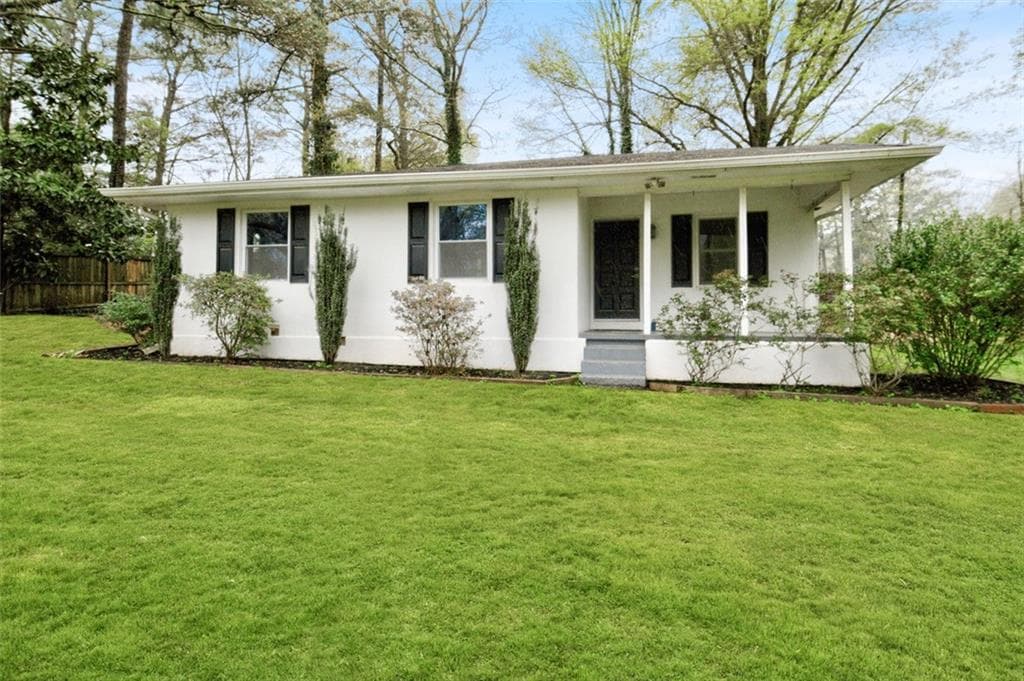 2 bedroom, 1 bathroom, 923 sq ft single family residence sold at 1499 Owenby Drive, Marietta, GA 30066
