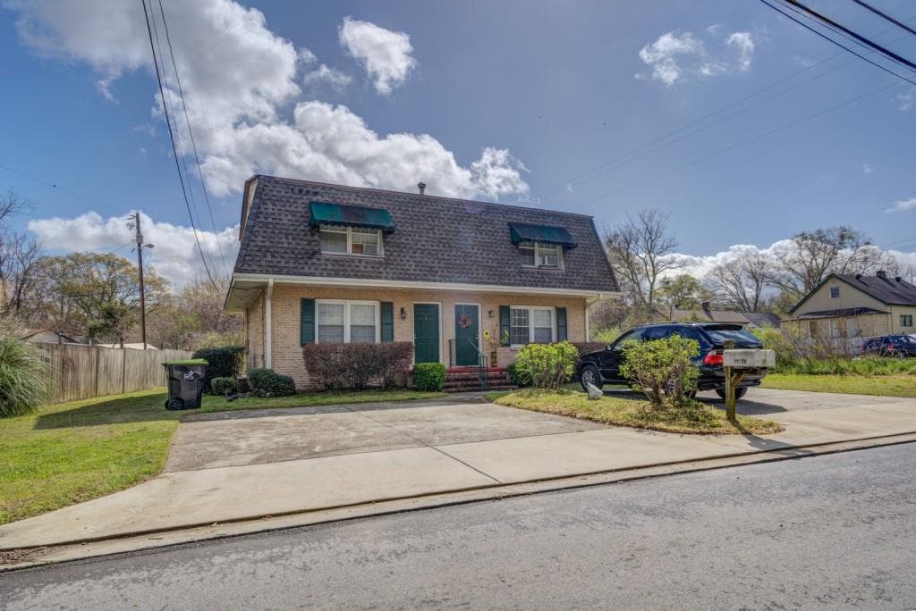 duplex sold at 1717 River Street, Conyers, GA 30012