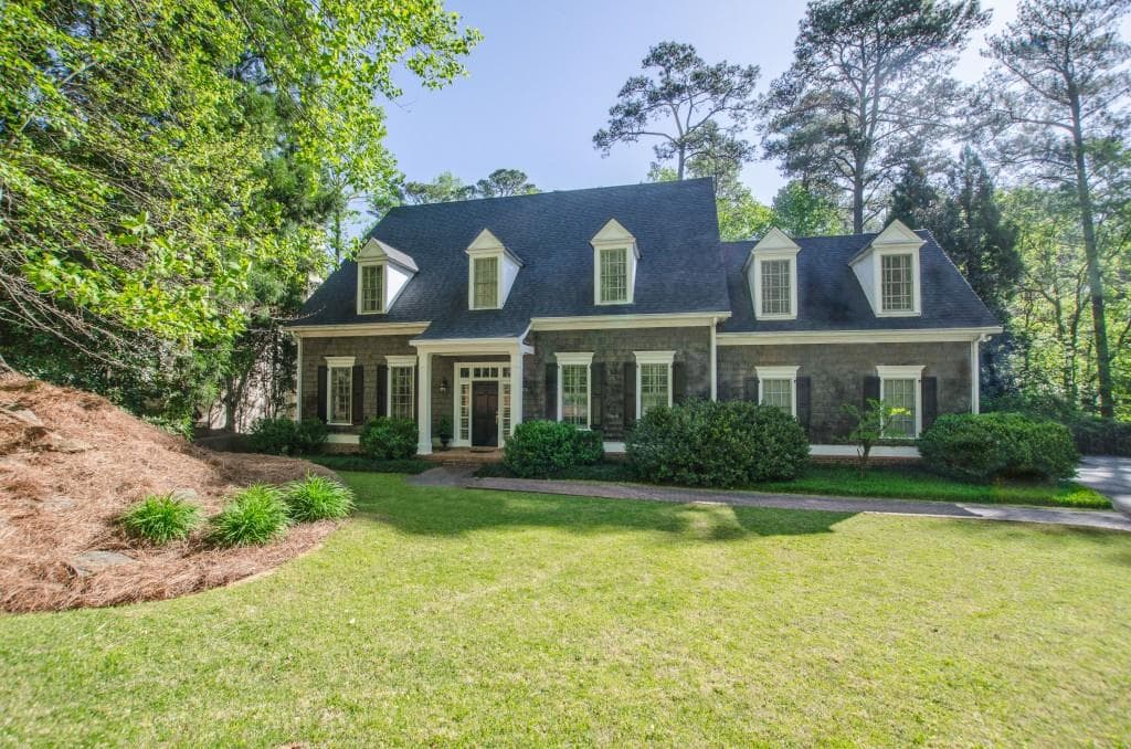 4 bedroom, 5 bathroom, 3,443 sq ft single family residence sold at 4423 Jett Road, Atlanta, GA 30327