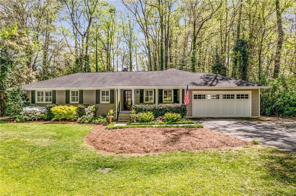 4 bedroom, 4 bathroom, 3,700 sq ft single family residence sold at 165 Le Brun Road, Atlanta, GA 30342