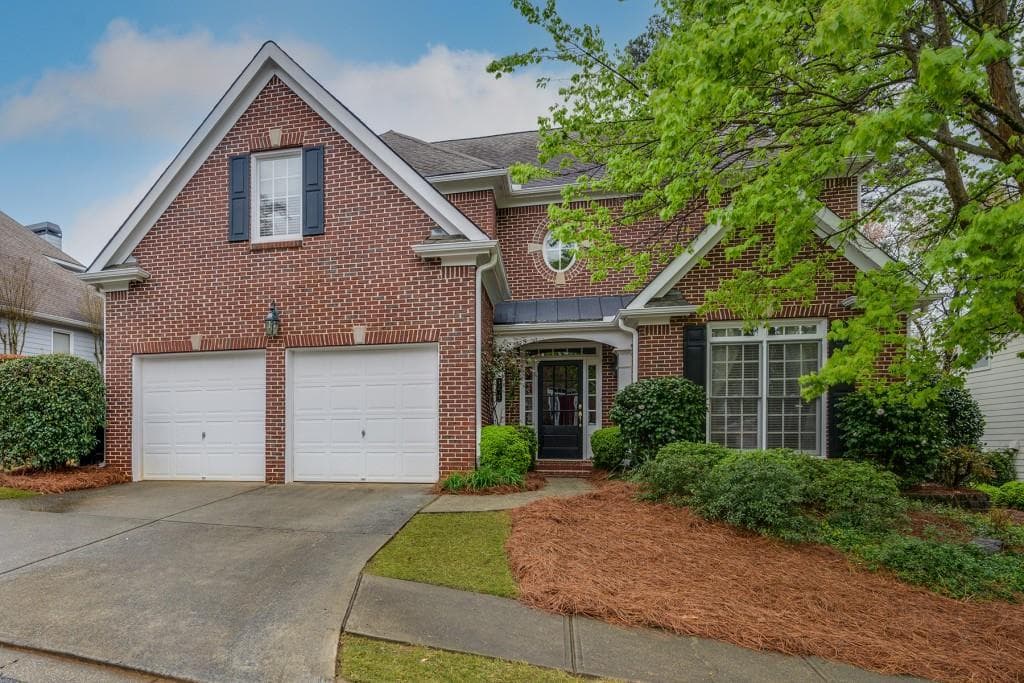 4 bedroom, 4 bathroom, 3,396 sq ft single family residence sold at 4443 Oakdale Vinings Landing, Smyrna, GA 30080