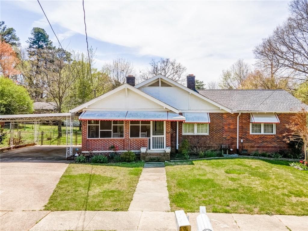 12 J Avenue, Gainesville, GA 30504 — most recent listing photo