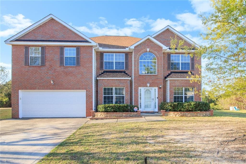 6 bedroom, 4 bathroom, 3,796 sq ft single family residence sold at 4970 Wewatta Street, Atlanta, GA 30331
