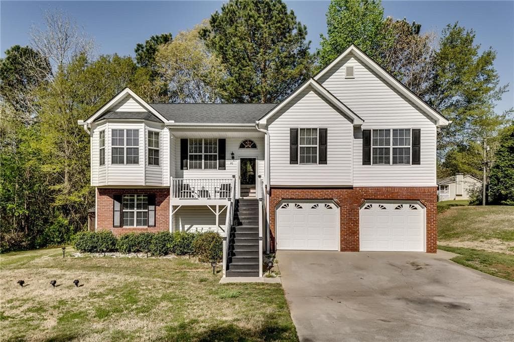 3 bedroom, 3 bathroom, 1,411 sq ft single family residence sold at 20 Bridge Landing, Douglasville, GA 30134