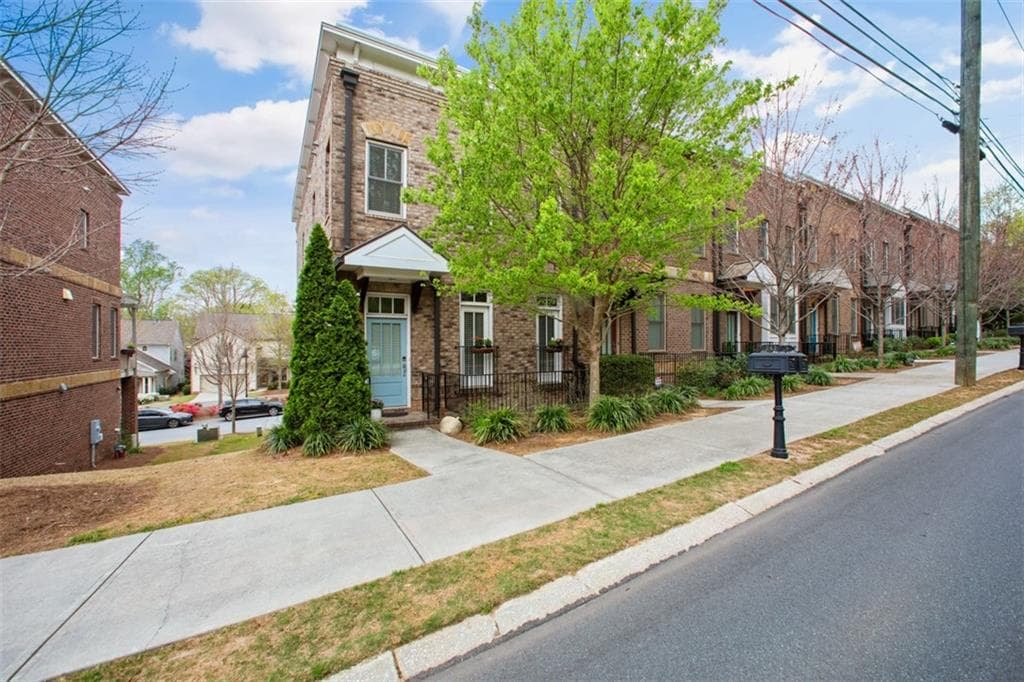 241 Cole Street, Marietta, GA 30060 — most recent listing photo