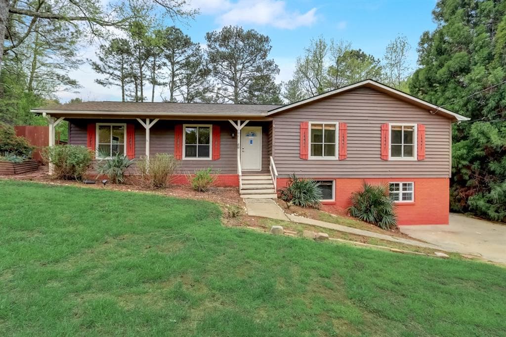 2 bedroom, 3 bathroom, 1,446 sq ft single family residence sold at 101 Ridgewood Drive, Woodstock, GA 30188
