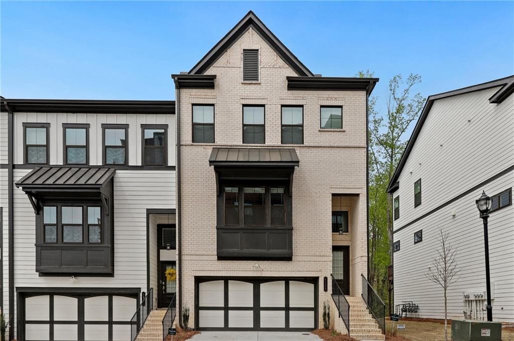 4 bedroom, 4 bathroom, 2,264 sq ft townhouse sold at 4608 Eddibunn Drive, Smyrna, GA 30080
