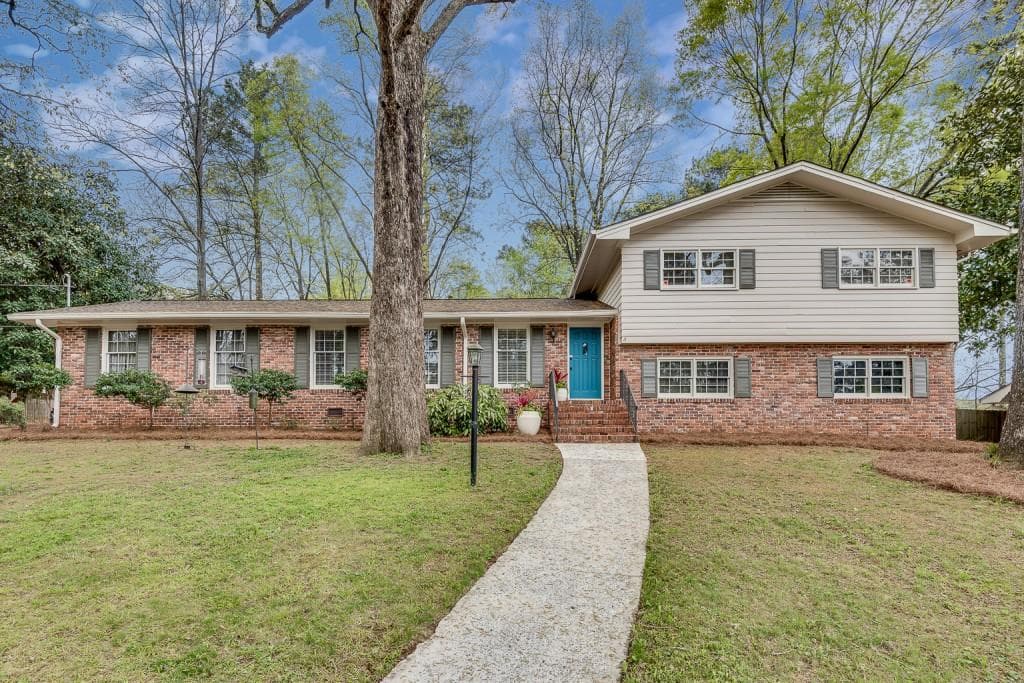 4 bedroom, 3 bathroom, 2,371 sq ft single family residence sold at 2881 Faraday Court, Decatur, GA 30033