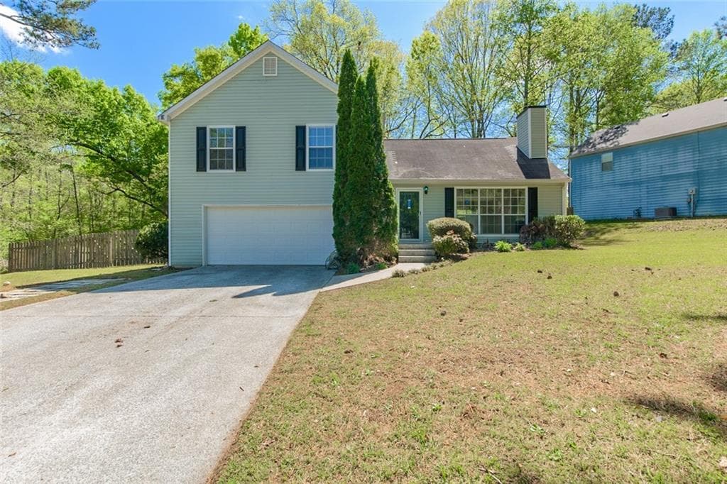 3 bedroom, 3 bathroom, 1,392 sq ft single family residence sold at 4456 Whitt Station Run, Acworth, GA 30101