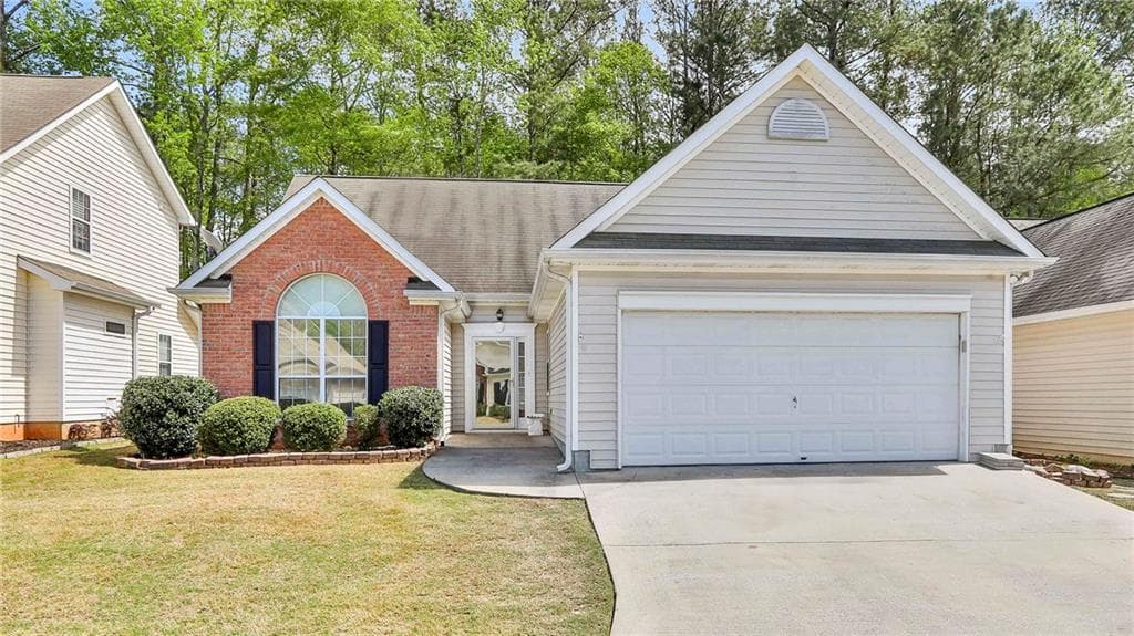 403 Rock Creek Drive, Peachtree City, GA 30269 — most recent listing photo
