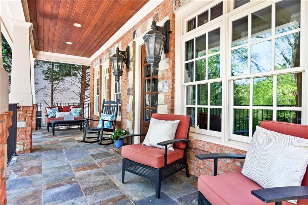 1279 Sylvan Circle, Brookhaven, GA 30319 — most recent listing photo