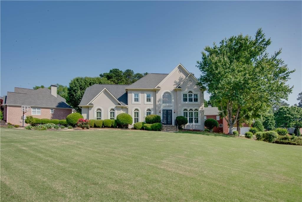 4 bedroom, 4 bathroom, 4,052 sq ft single family residence sold at 1060 Cromwell Cove, Snellville, GA 30078